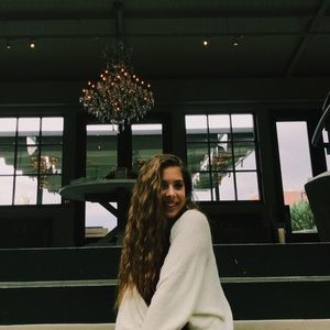 Meet your Posher, Ksenia